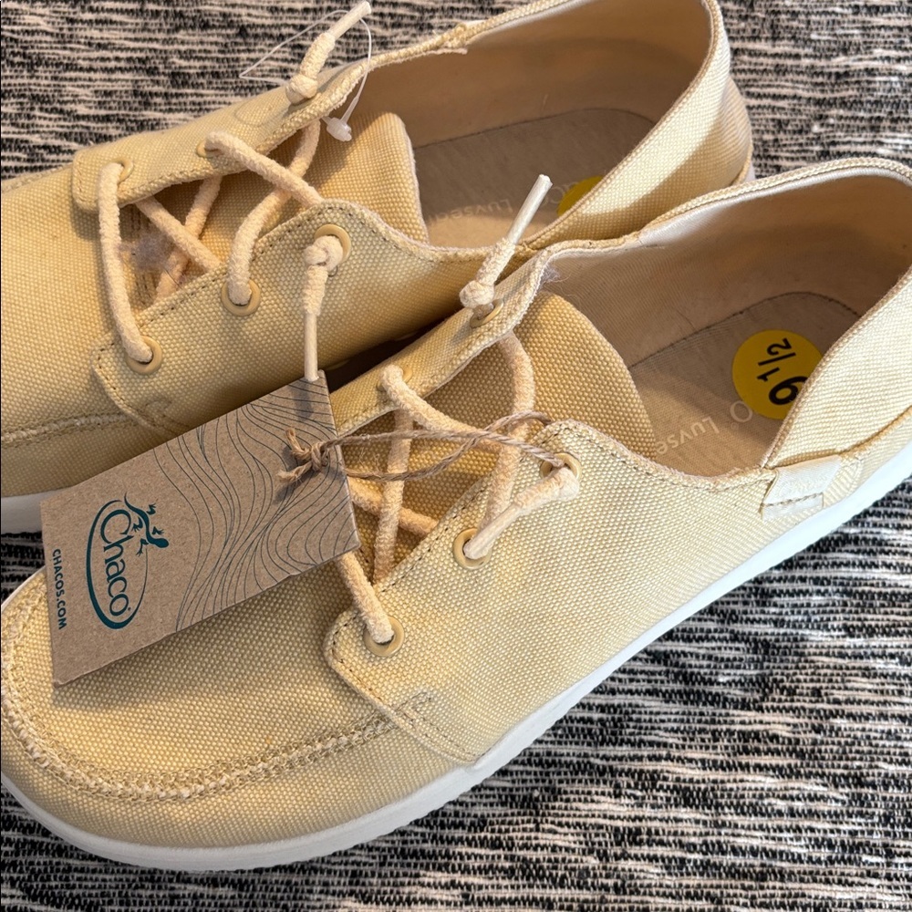 Chaco Chillos sneakers women size‎ 9.5 yellow lace up padded canvas upper - Picture 2 of 4